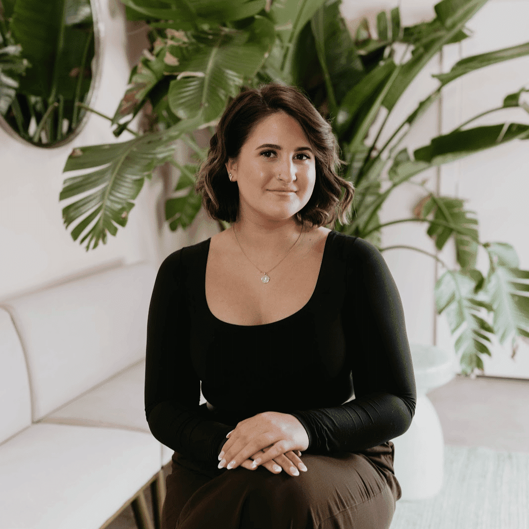 Portrait of Jadyn, a professional stylist at MixxHouse Salon, showcasing their expertise and style.